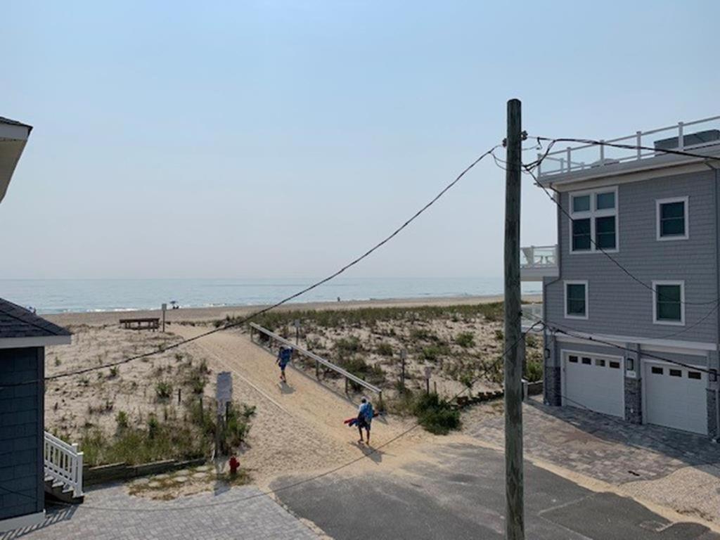 Вилла Crown Jewel 17025 Brant Beach Экстерьер фото